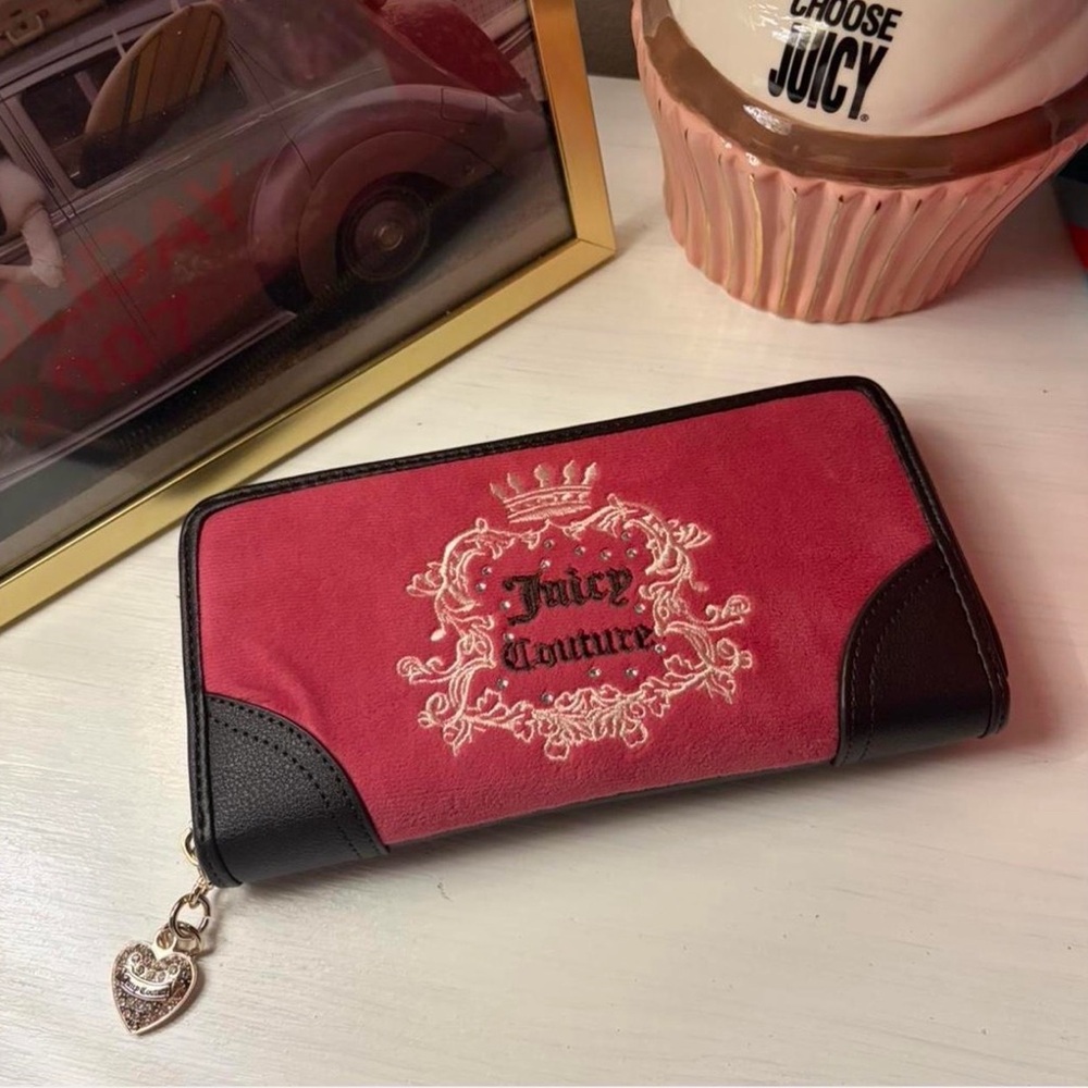 Brand new Juicy Couture Pink and Black Embroidered Wallet